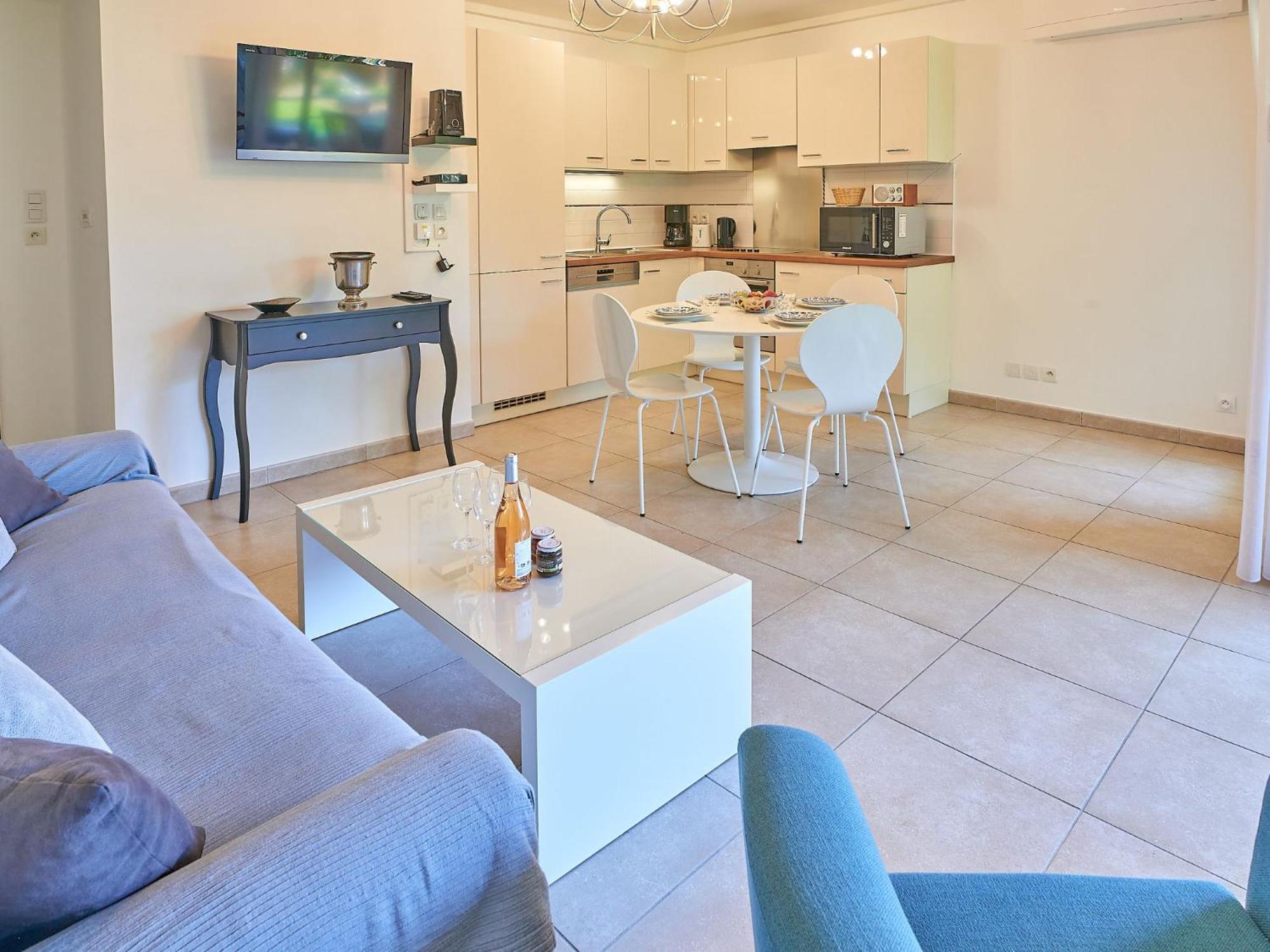Apartment Les Rivages De L'Esterel By Interhome Boulouris-sur-Mer Exteriér fotografie